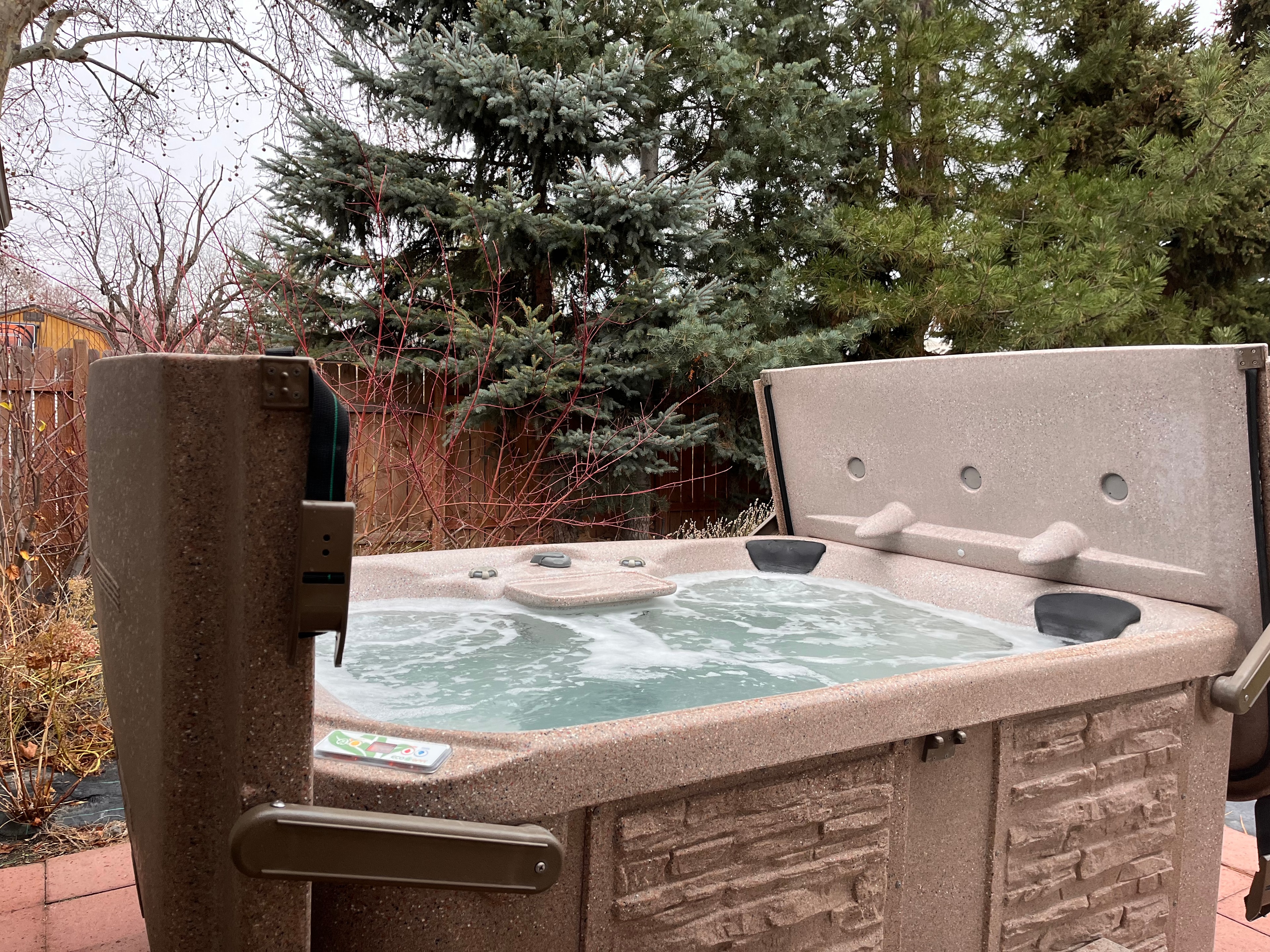 Private hot tub